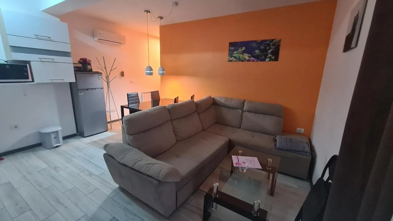 Apartments Peti Pola