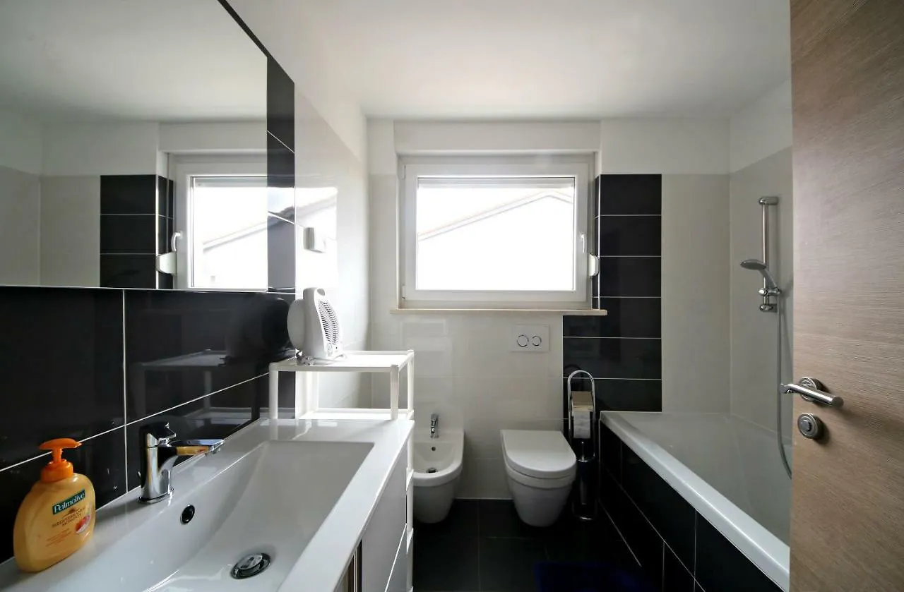 Apartments Peti Pola